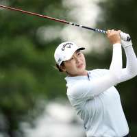 Yan Liu has an albatross and a late birdie to hang onto the lead in the Chevron Championship